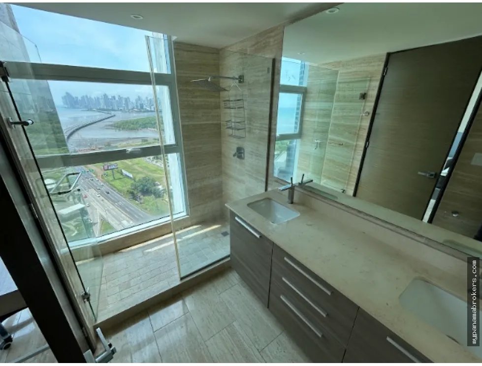 Alquiler de apartamento amoblado en ph the regent, costa del este