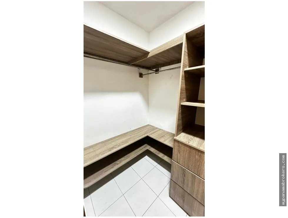 Venta de apartamento en ph vista tower, bella vista
