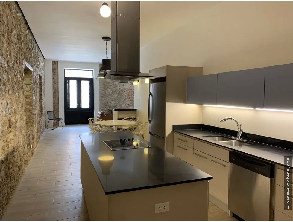 Venta de apartamento en casa st. george, casco antiguo