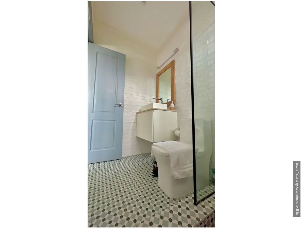 Venta de apartamento amoblado en santa ana, panamá