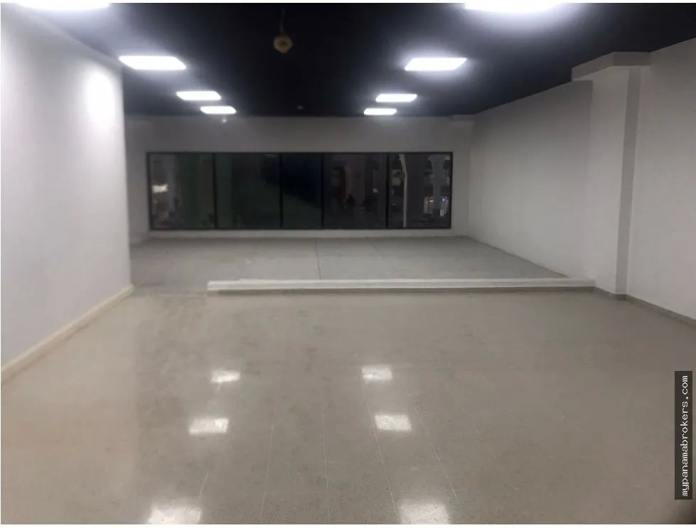 Alquiler de locales comerciales en plaza agora, chanis, panamá