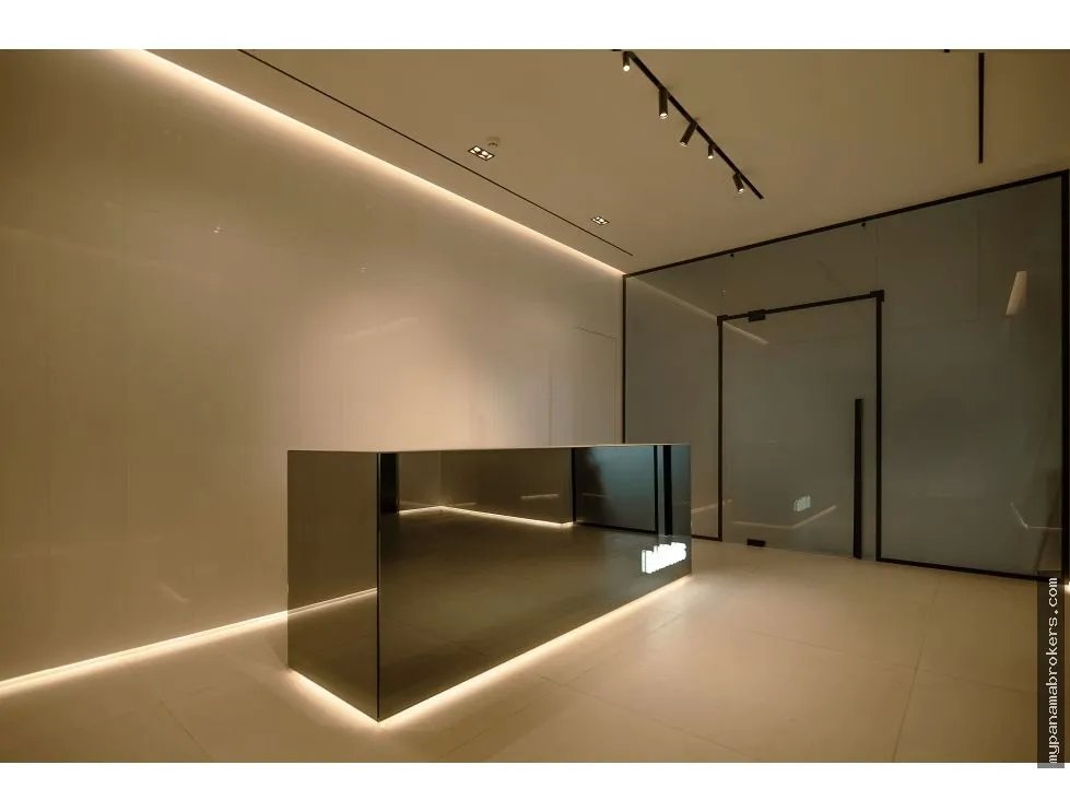 Venta de oficina en edificio armani, bella vista, panamá