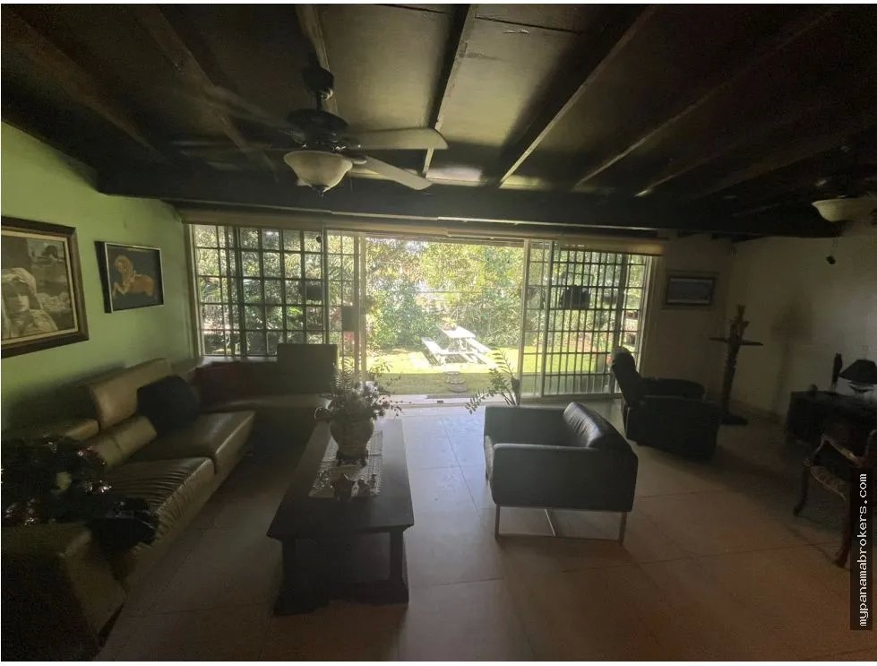 Alquiler o venta de casa amoblada en llanos de curundú, ancón
