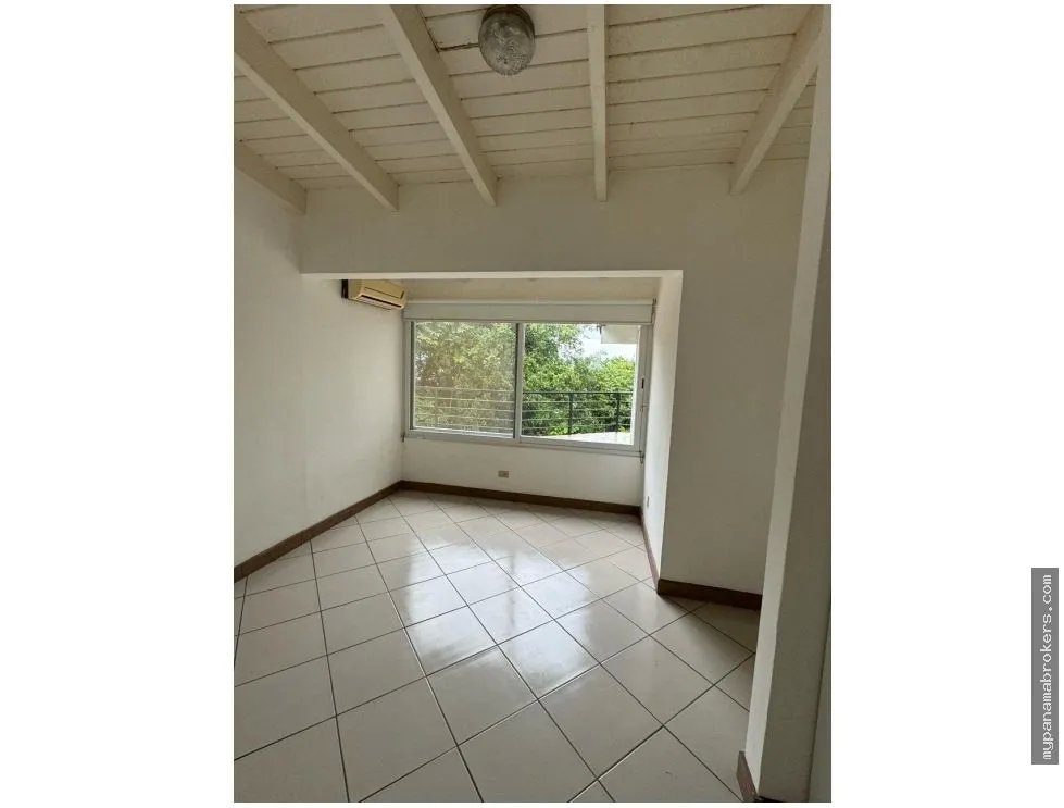 Alquiler de casa en balboa, cerro ancón, panamá
