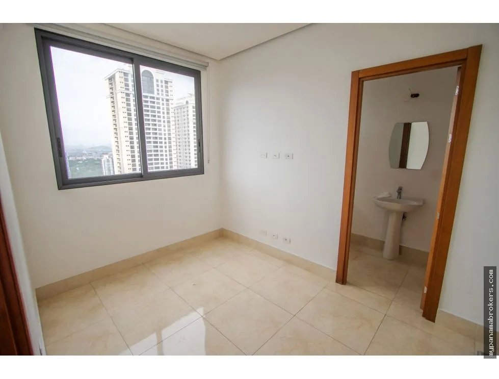 Venta de apartamento con vista al mar en ph matisse, costa del este