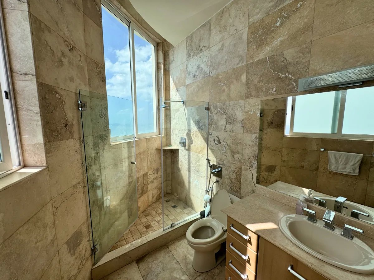Venta de apartamento de lujo en PH Bahía Pacífica, Panamá