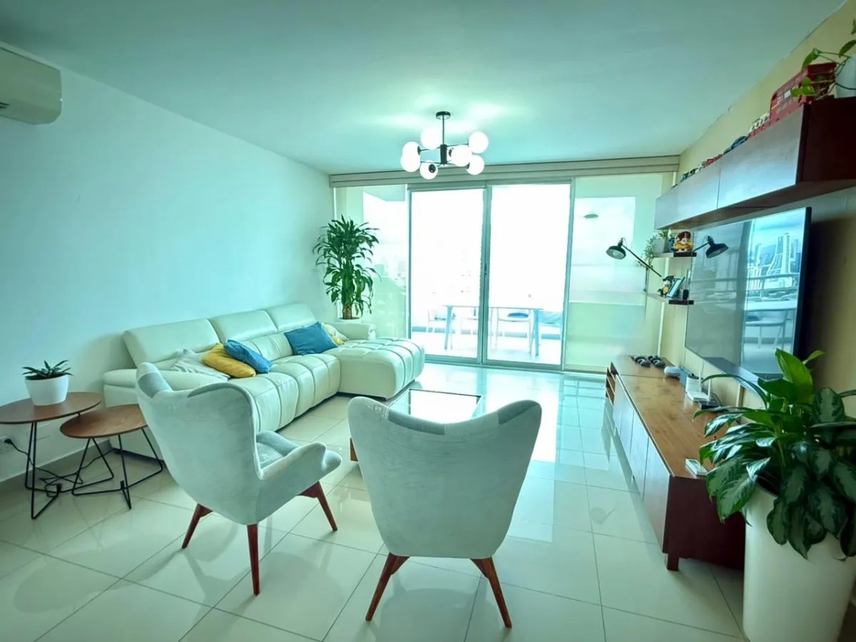 Alquiler de Apartamento en Vía Porras
