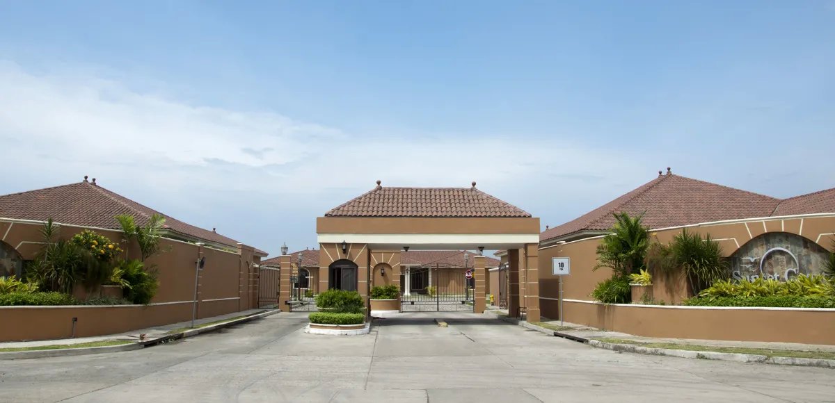 Casa en Venta  $172,800  Residencial Vista Mar, La Chorrera