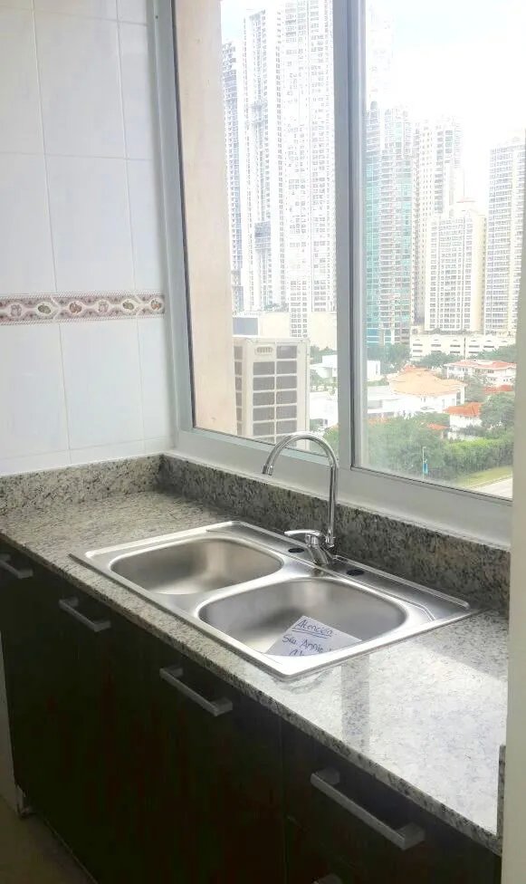 Vendo penthouse en el Cangrejo 200mts, 3 rec + cbe, lujoso y amplio