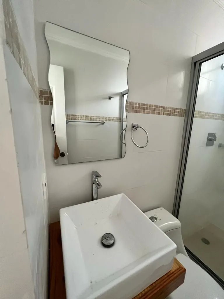 Vendo penthouse en el Cangrejo 200mts, 3 rec + cbe, lujoso y amplio