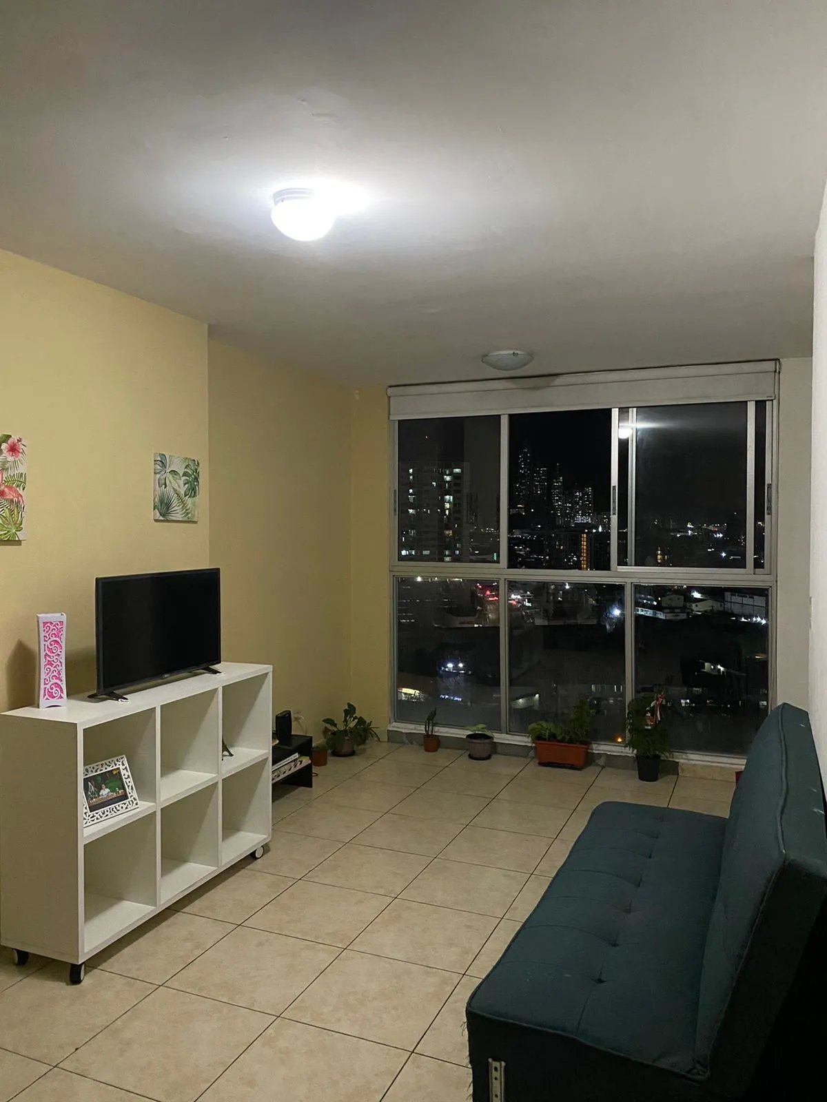 Venta de Casa con terreno - en El Carmen POR DEBAJO DEL AVALUO