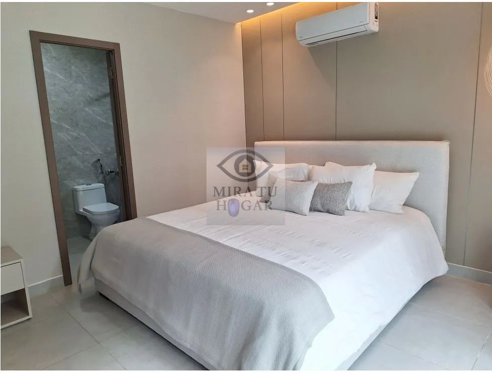 Se Vende exclusivo apartamento en Condado Gardens Torre 200