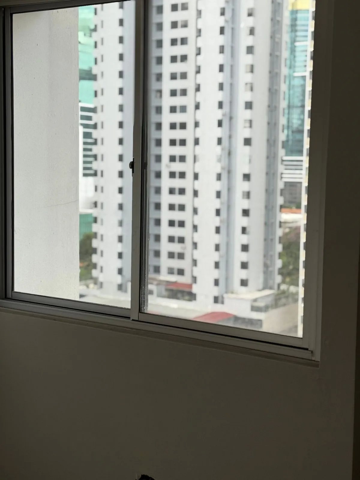 VENTA DE APARTAMENTO EN PH PLAZA MAR, MARBELLA