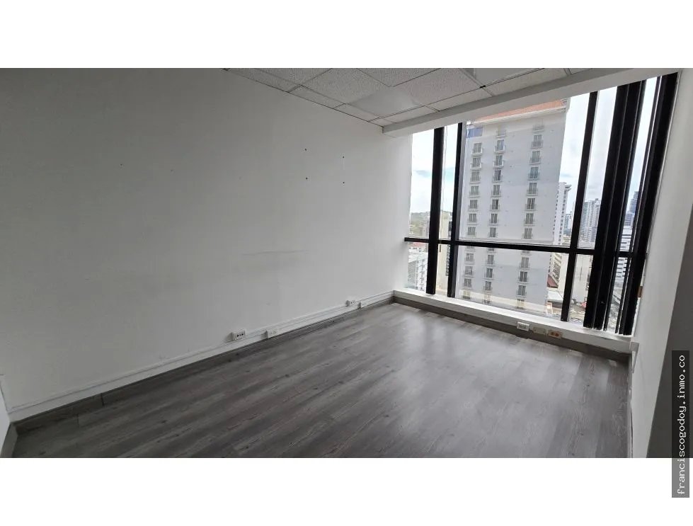 Oficina en Venta en Calle 50