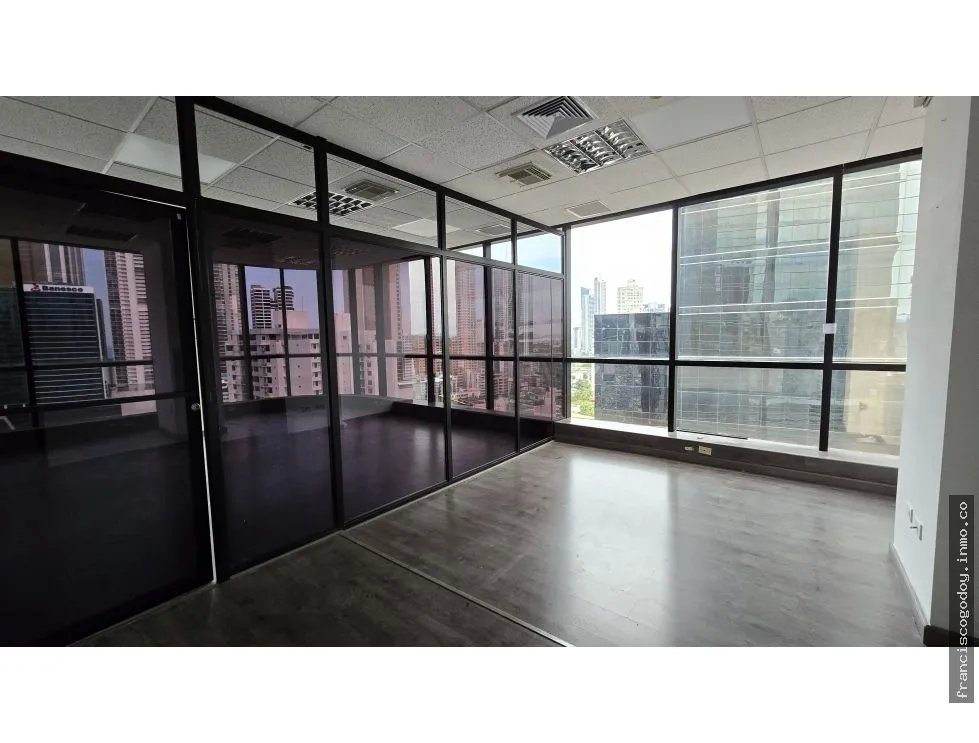Oficina en Venta en Calle 50