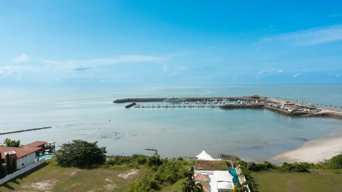 VENTA DE MANSIÓN DE LUJO EN VISTA MAR, SAN CARLOS