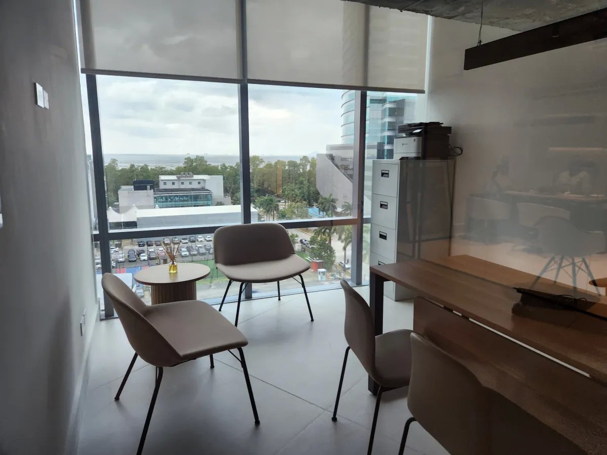 Oficina Amoblada de 130m² en Financial Park, Costa del Este  Corporativa Premium