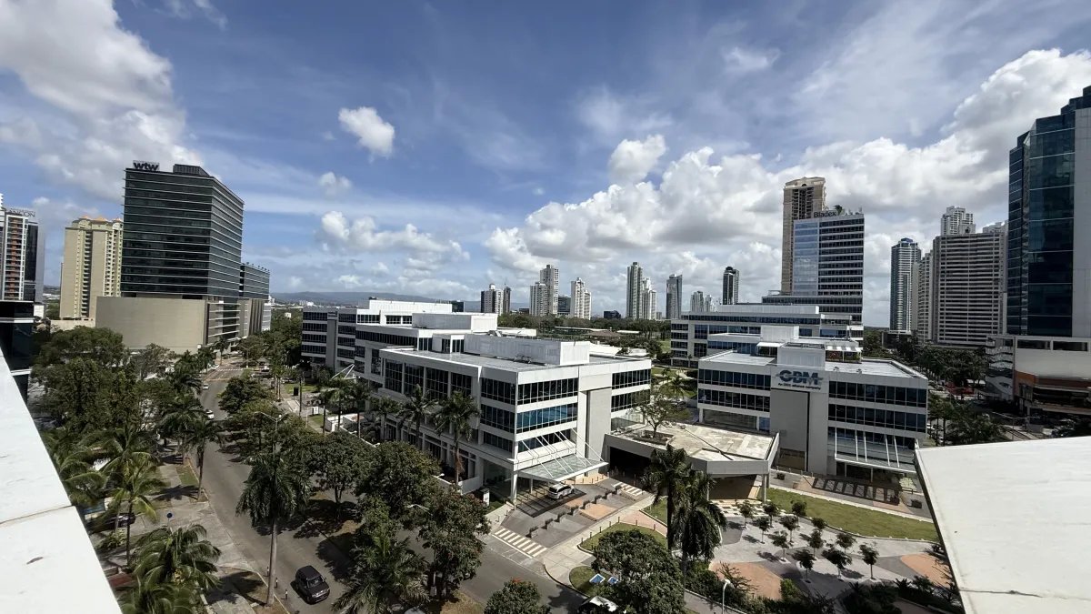 Oficina Amoblada de 138m² en Financial Park, Costa del Este  Corporativa Premium