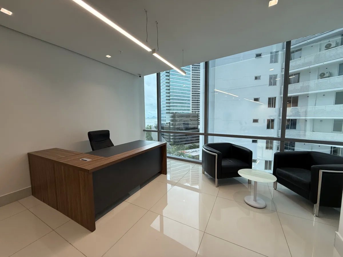 Oficina Amoblada de 140m² en Financial Park, Costa del Este  Corporativa Premium