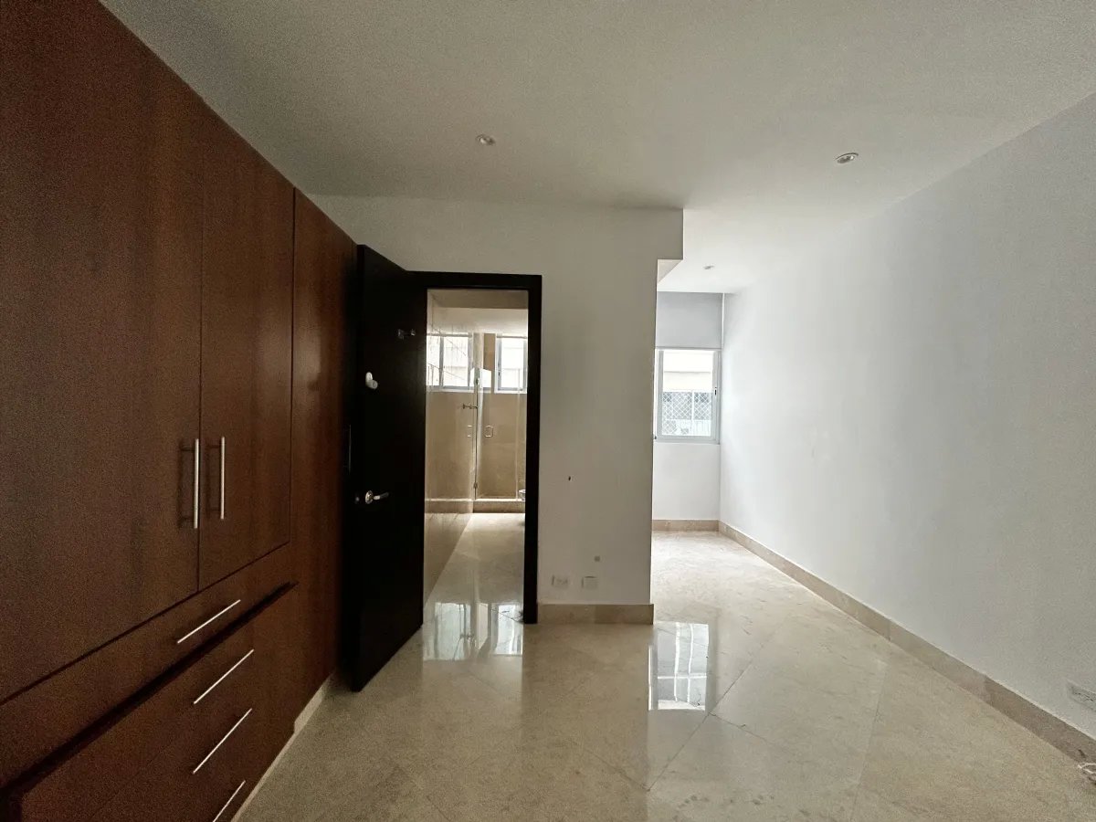 ALQUILER DE APARTAMENTO LINEA BLANCA, EN PH THE POINT, PUNTA PAITILLA
