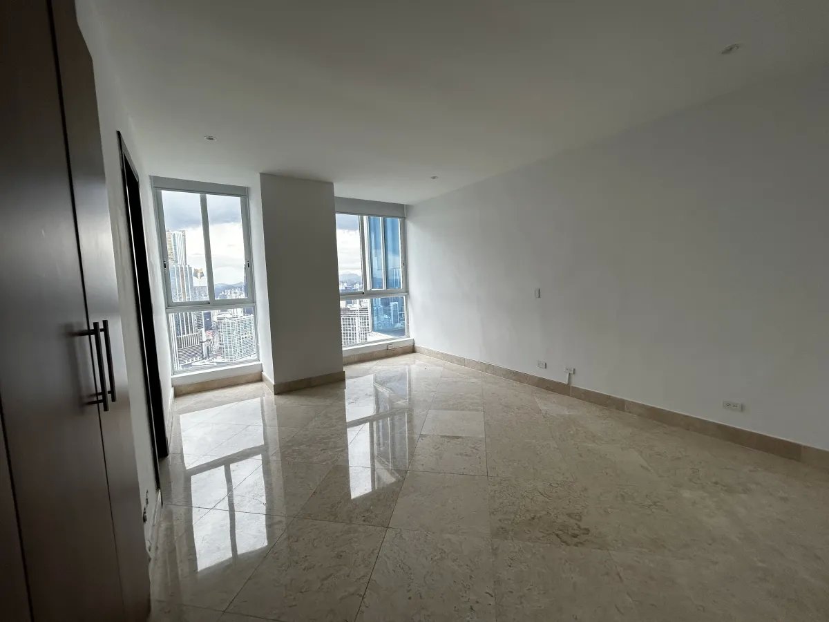 Majestuoso Apartamento de 500m² en PH The Point, Paitilla  Con Línea Blanca