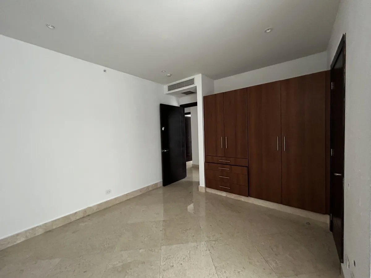 Majestuoso Apartamento de 500m² en PH The Point, Paitilla  Con Línea Blanca