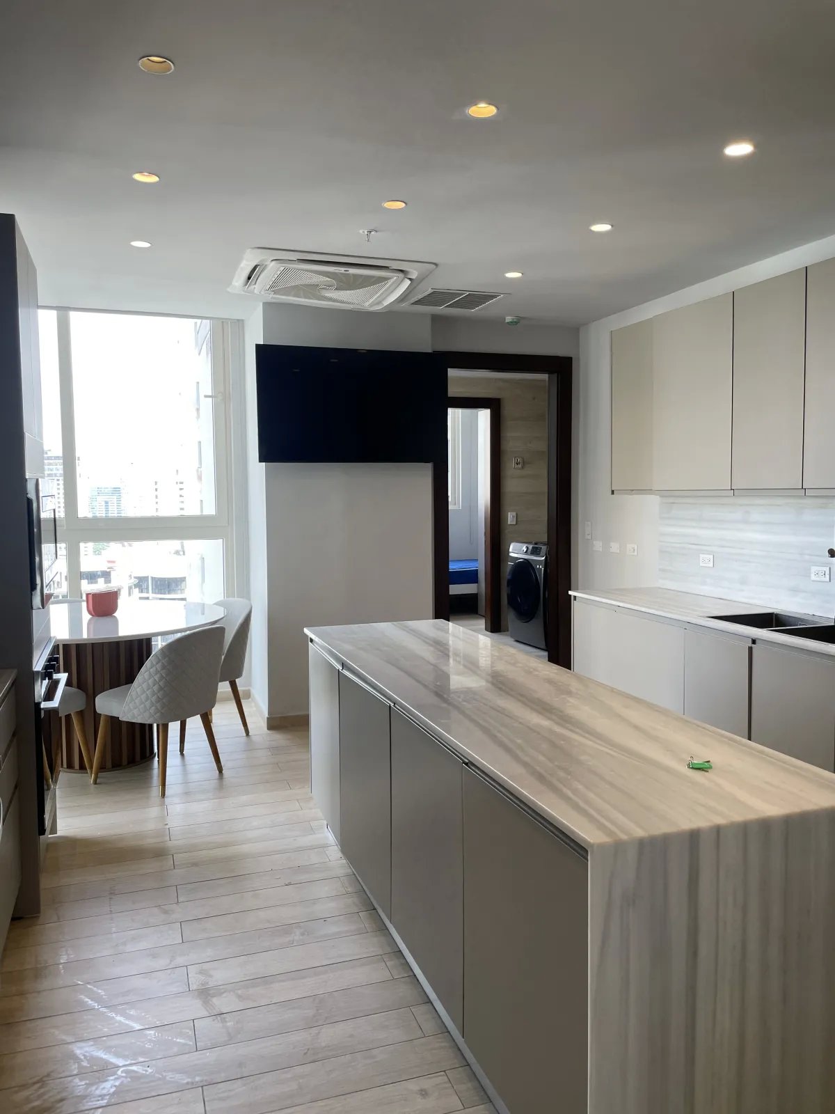 Lujoso Apartamento Amoblado de 329m² en PH The Towers, Paitilla