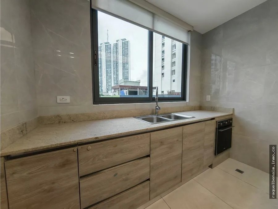 Venta de apartamento en Bella Vista, 195 m2