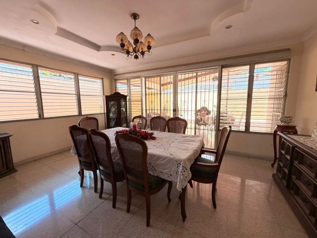 Venta de casa en San Francisco - Villa Lilla