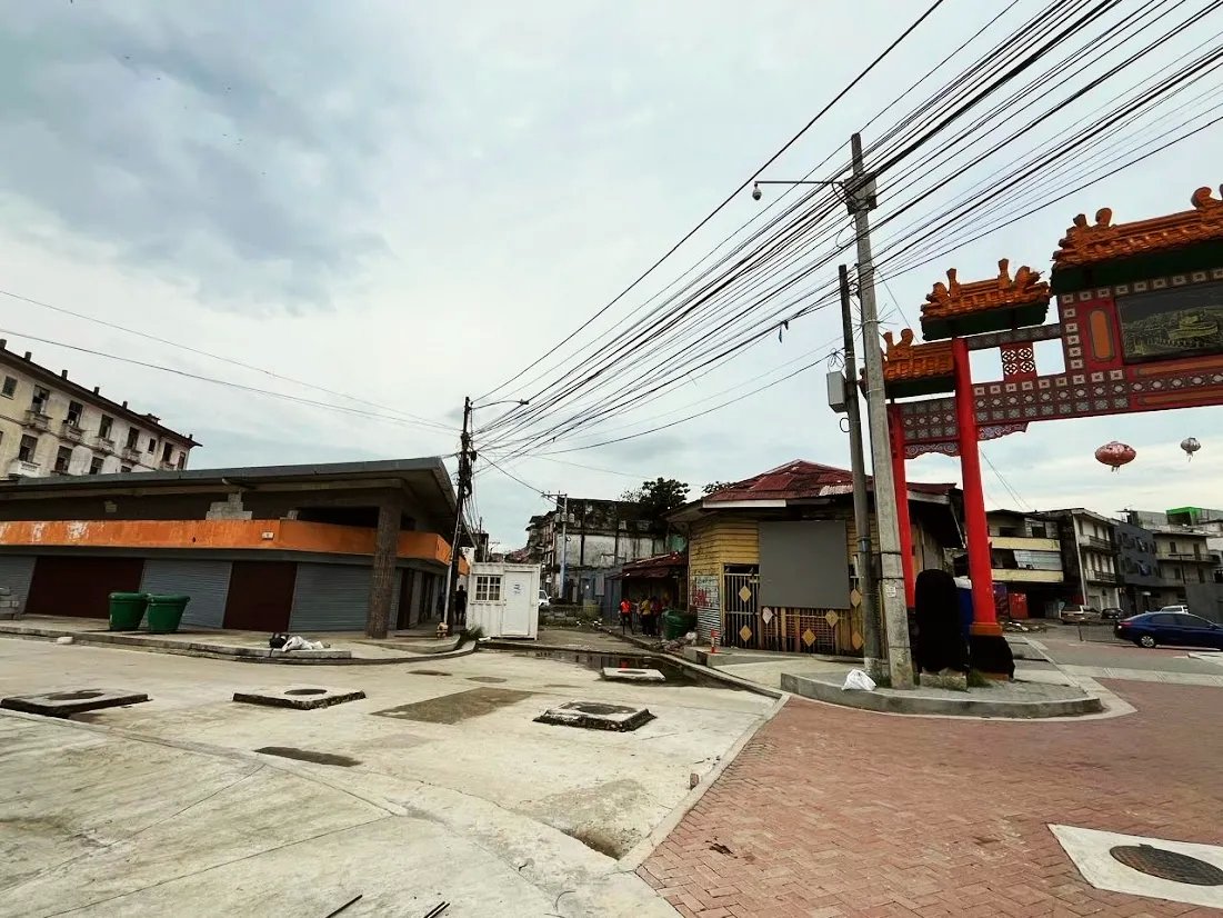Edificio Comercial a Pasos del Casco Antiguo y Mercado de Mariscos