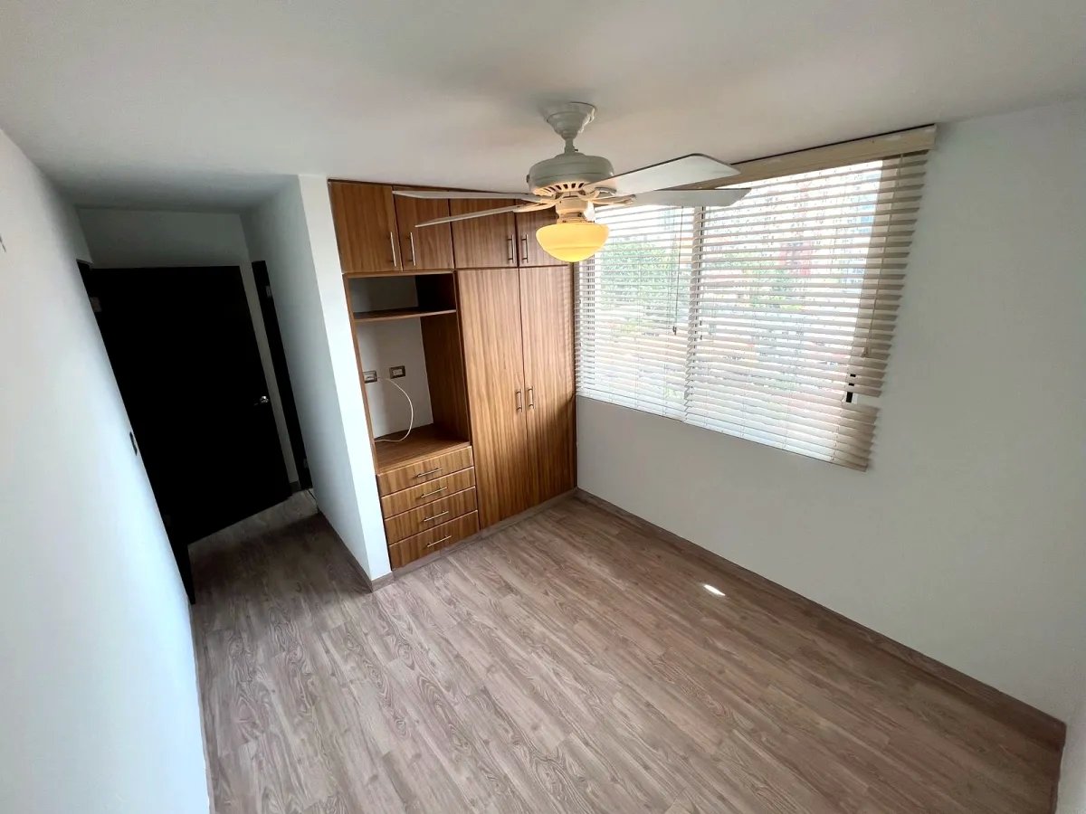 Espacioso apartamento con excelente ubicación en Villa de Las Fuentes