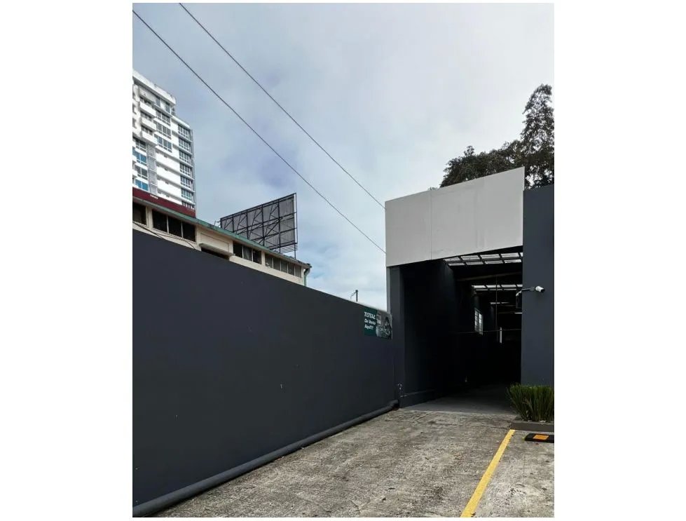Alquiler de galera en San Francisco  200 m²