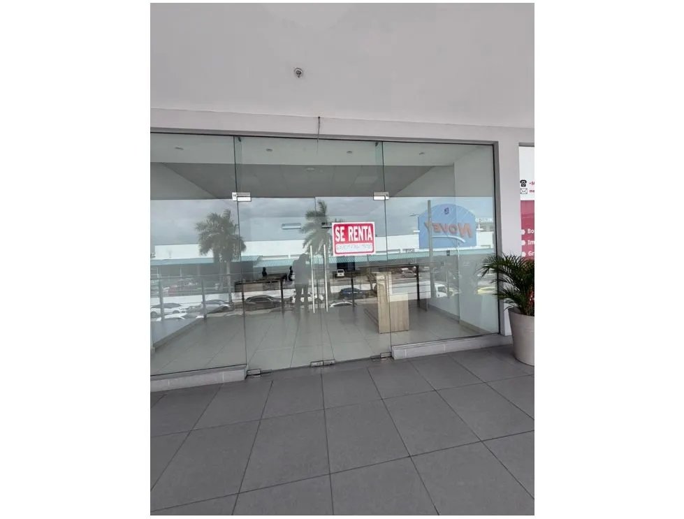 ?Local Comercial en Alquiler  Centennial Plaza