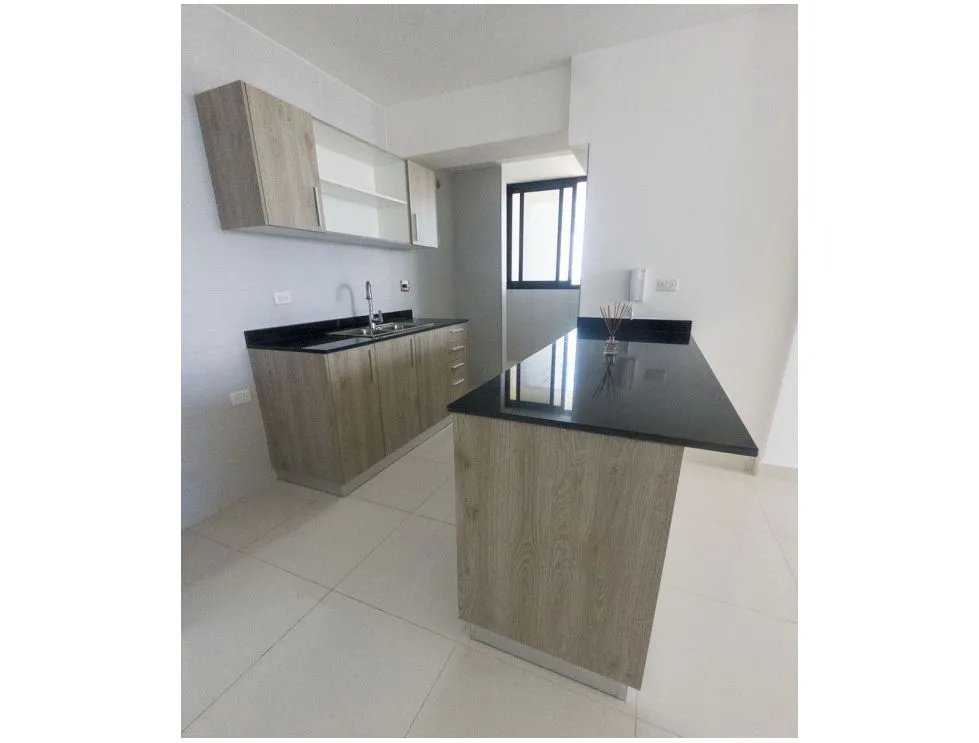 Venta de apartamento en PH Carreras, El Carmen