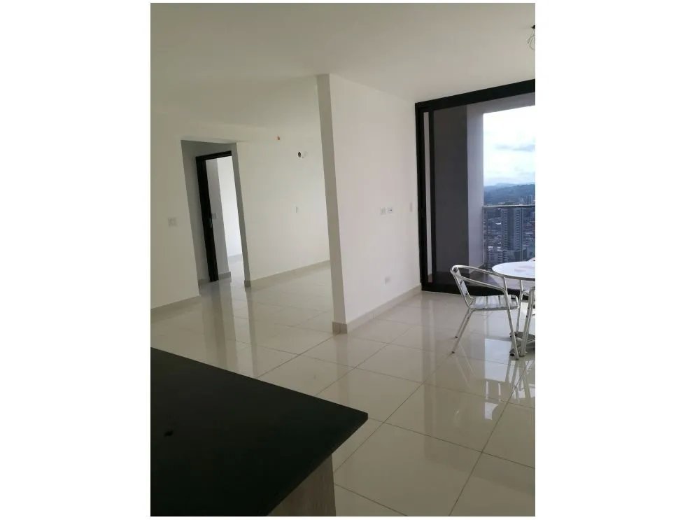 Venta de apartamento en PH Carreras, El Carmen