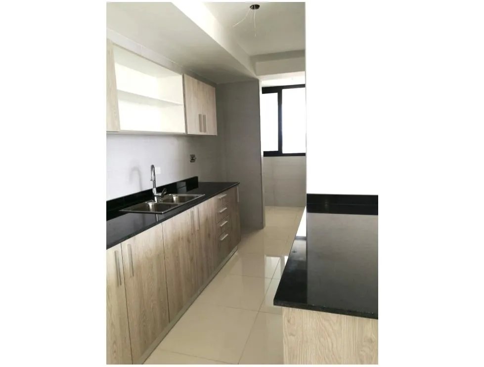 Venta de apartamento en PH Carreras, El Carmen