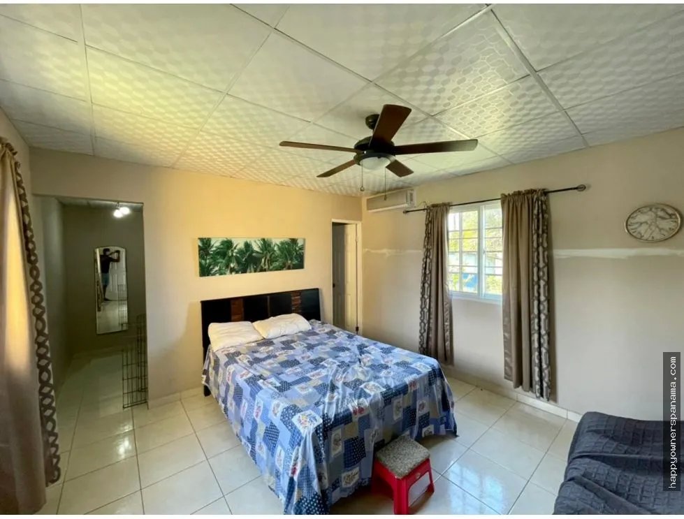 Venta de Casa en Urbanización Los Bosques, Las Tablas.