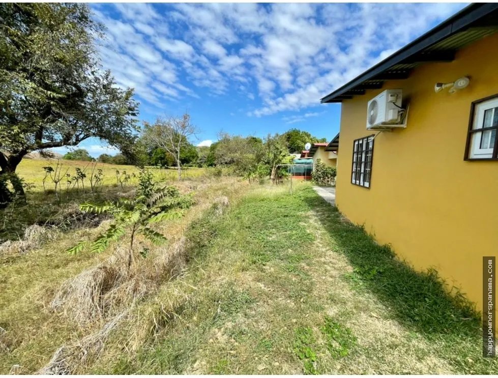 Venta de Casa en Urbanización Los Bosques, Las Tablas.