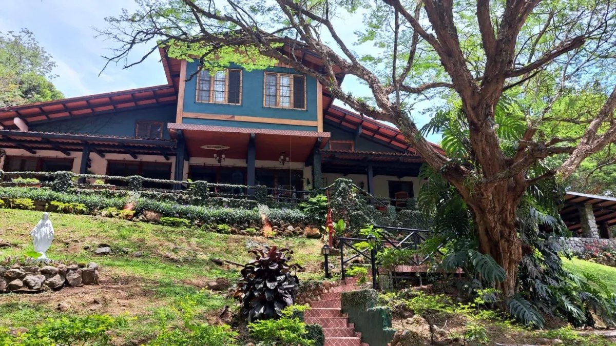 se vende y/o se alquila casa en el  valle