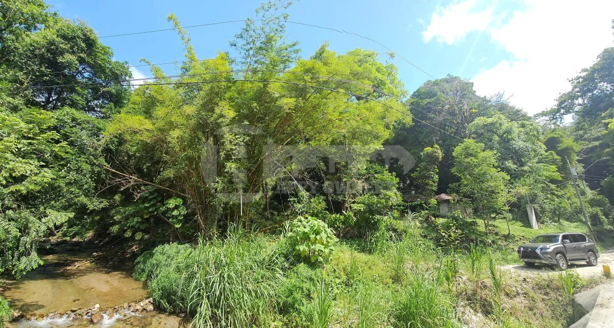 Venta de terreno en vía al Valle de Antón, Coclé