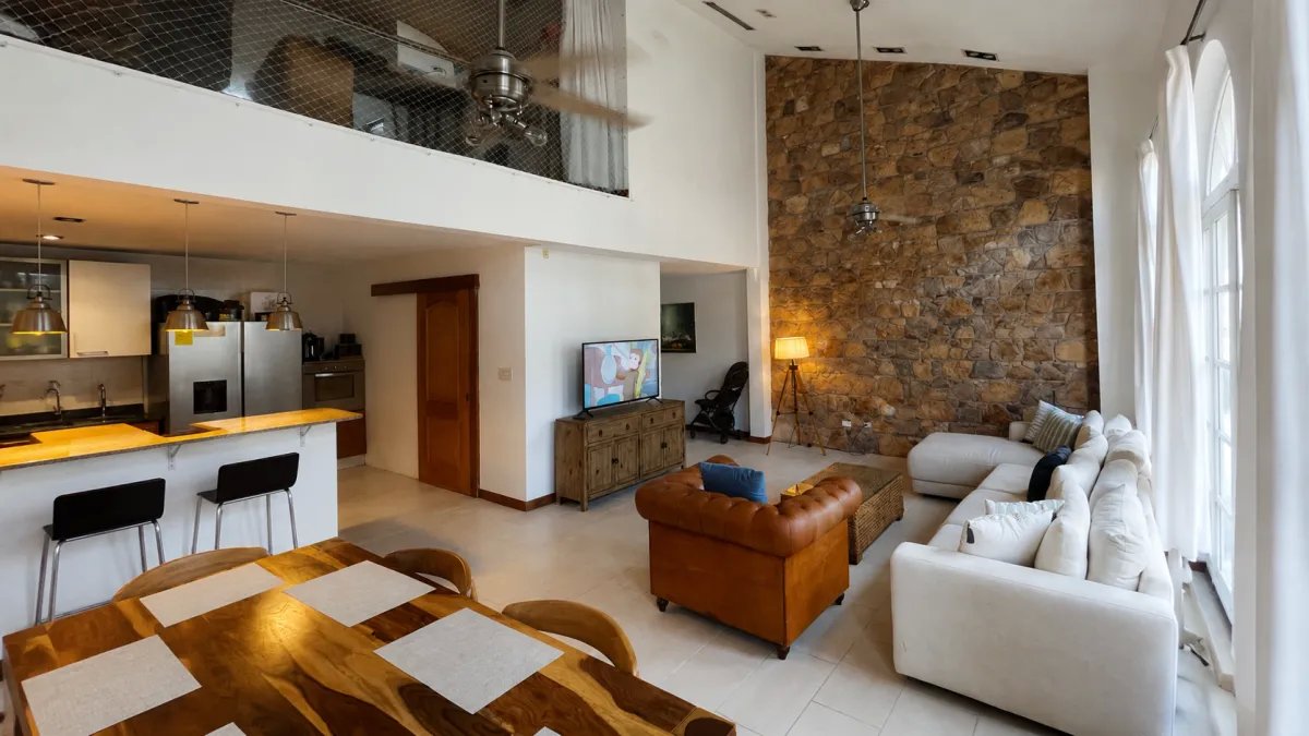 Loft con Estilo y Rooftop Privado en Casco Viejo