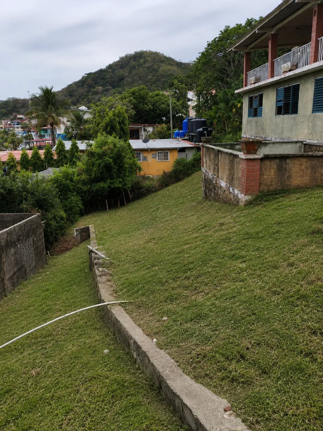 Terreno Frente al Mar con Vistas Privilegiadas en Isla Taboga