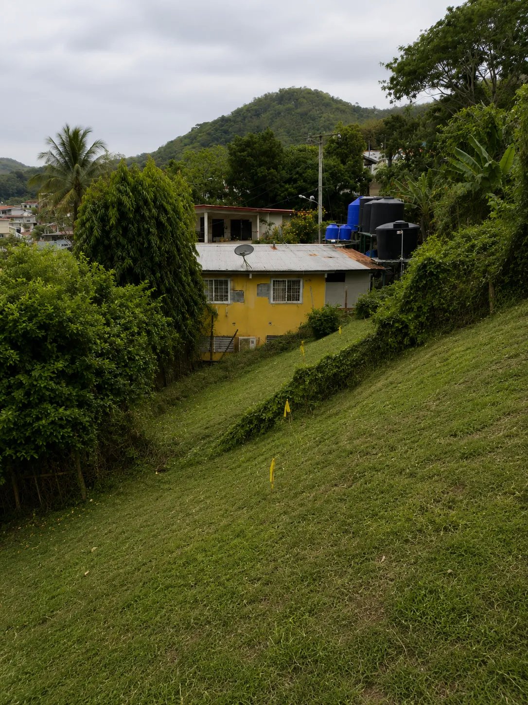 Terreno Frente al Mar con Vistas Privilegiadas en Isla Taboga
