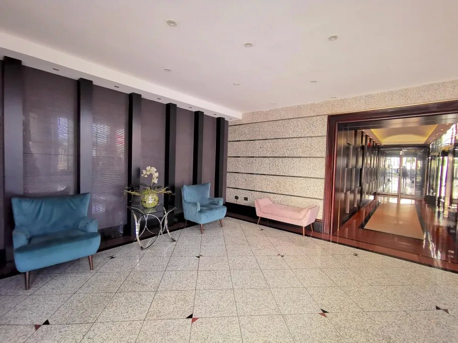 Venta de Apartamento en Avenida Balboa-Los Delfines