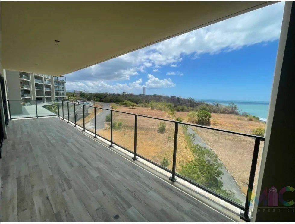 Se Vende Apartamento en Punta Caelo , san carlos
