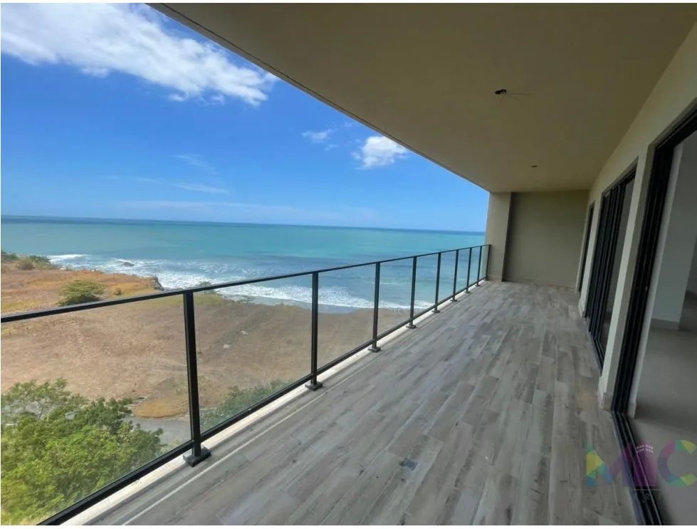 Se Vende Apartamento en Punta Caelo , san carlos