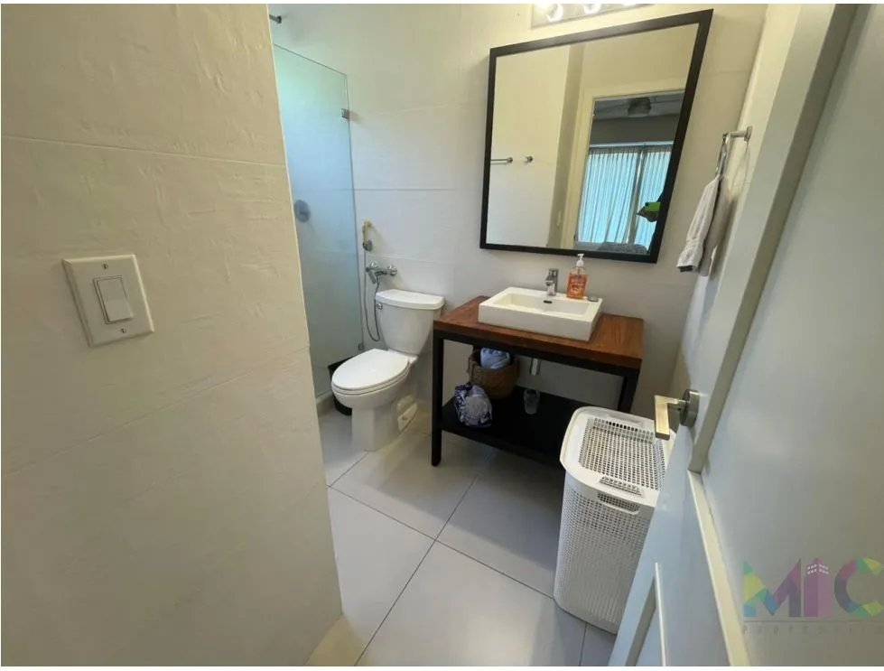Se Alquila Apartamento en punta caelo , san carlos