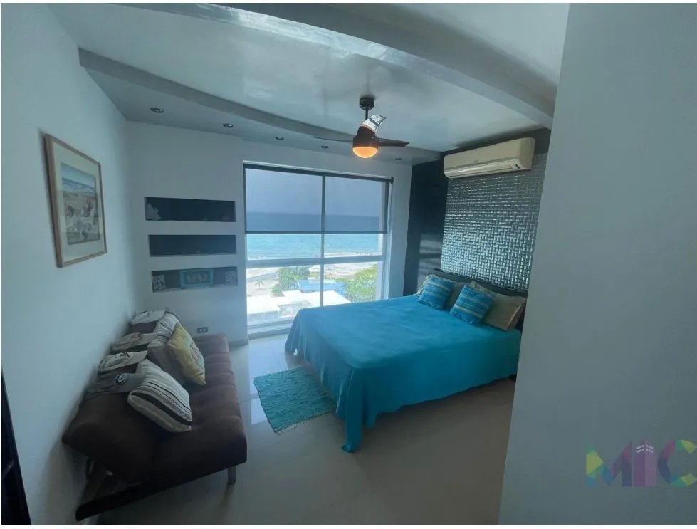 Se Vende Apartamento en Playa Blanca