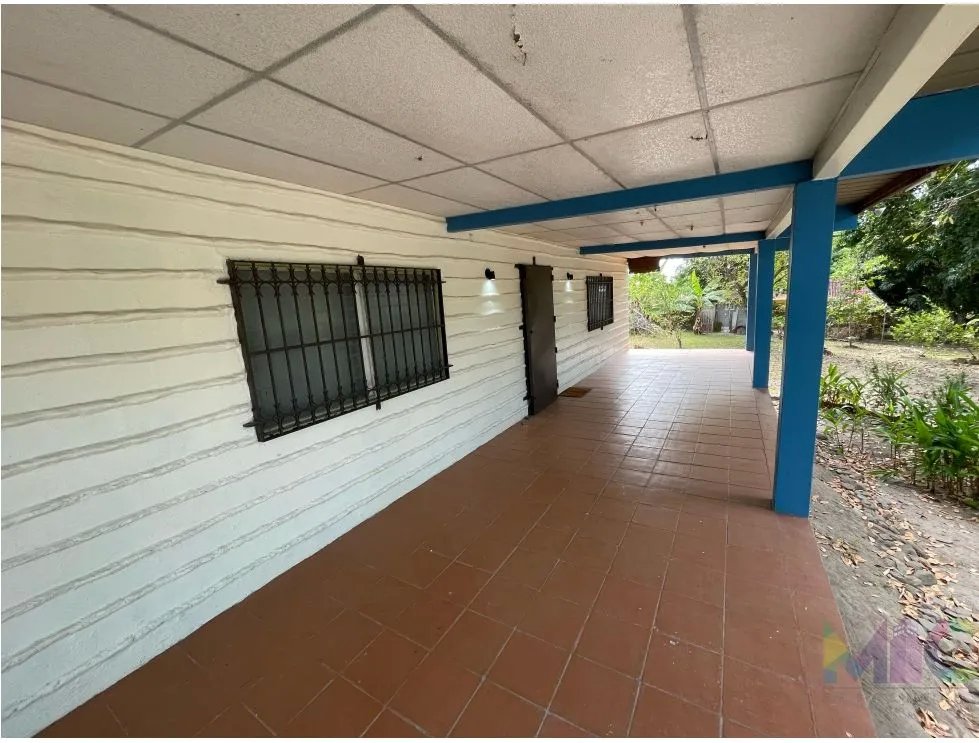 Se Vende Casa en Playa Corona san carlos