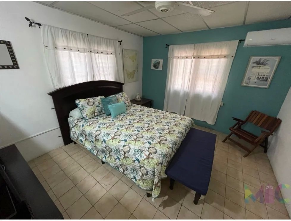 Se Vende Casa en Playa Corona san carlos
